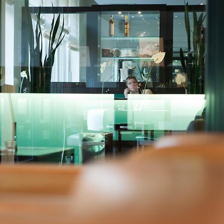 Flemings Hotel Frankfurt Hamburger Allee Франкфурт на Майн Екстериор снимка